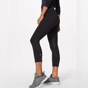 LULULEMON - Pace Rival Crop *22 in Black Size 4